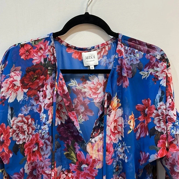 MISA Los Angeles V-Neck Floral Capriana  Organza Blouse in Blue & Pink - Picture 10 of 13